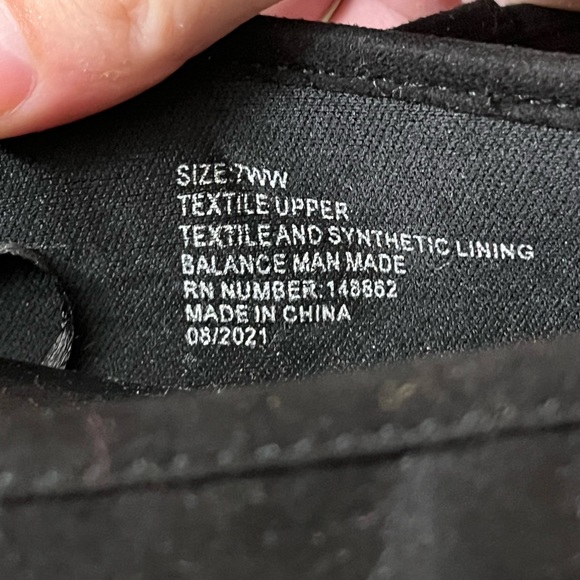 SOLD EUC faux suede rhinestone bow pointed toe ballet flats - Picture 3 of 3